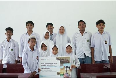 Students at Yayasan Pendidikan Rahman El-Manaf Bubun in Langkat, North Sumatra, return to a renovated learning space made possible through Bybit Indonesia's collaboration with Kitabisa, part of a broader commitment to expanding access to quality education across the region.